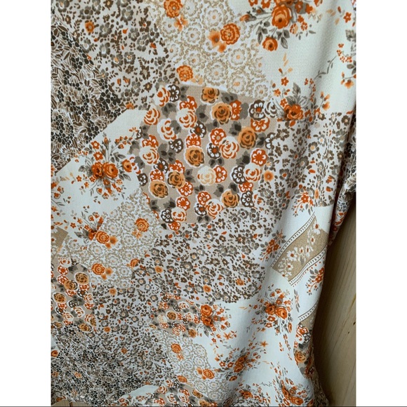New Woman Vintage Floral Top - Picture 5 of 6